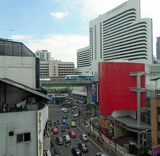 Sky 酒店 曼谷